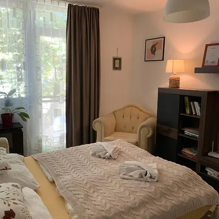 Apartmán Ifju-lak 1 Vendeghaz *
